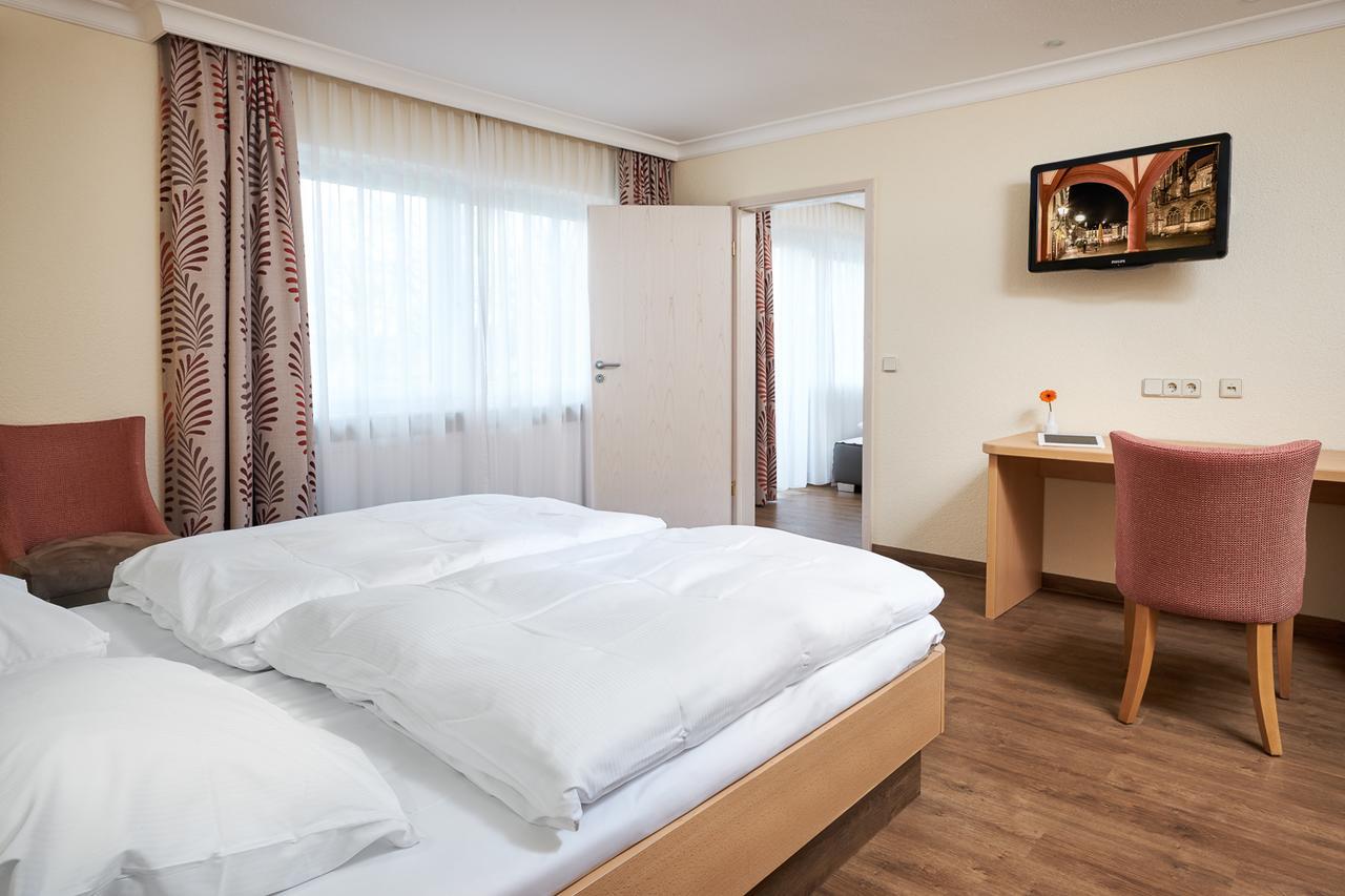 Hotel Heuboden Umkirch Εξωτερικό φωτογραφία